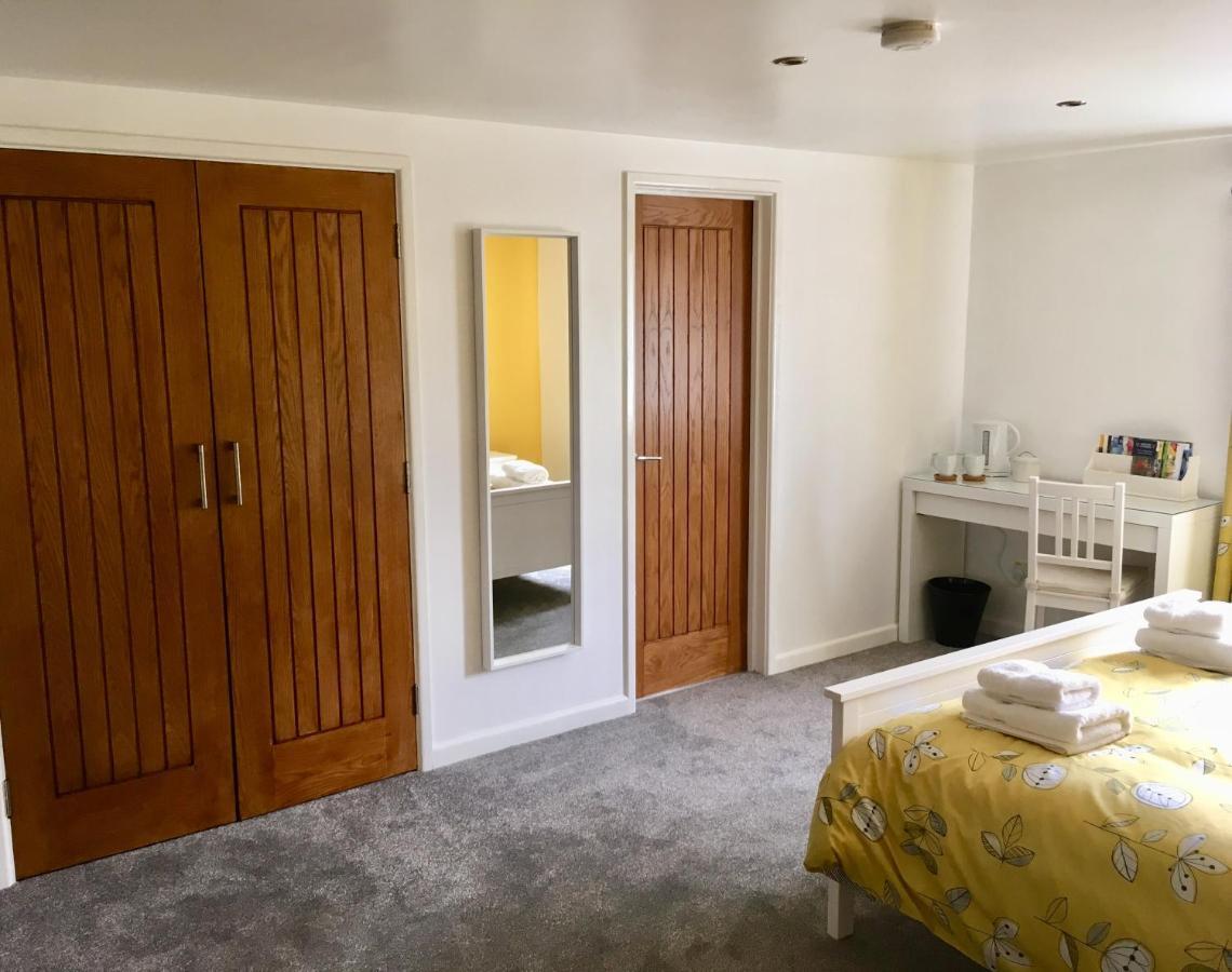 The Sun B&B Rooms Winforton Экстерьер фото