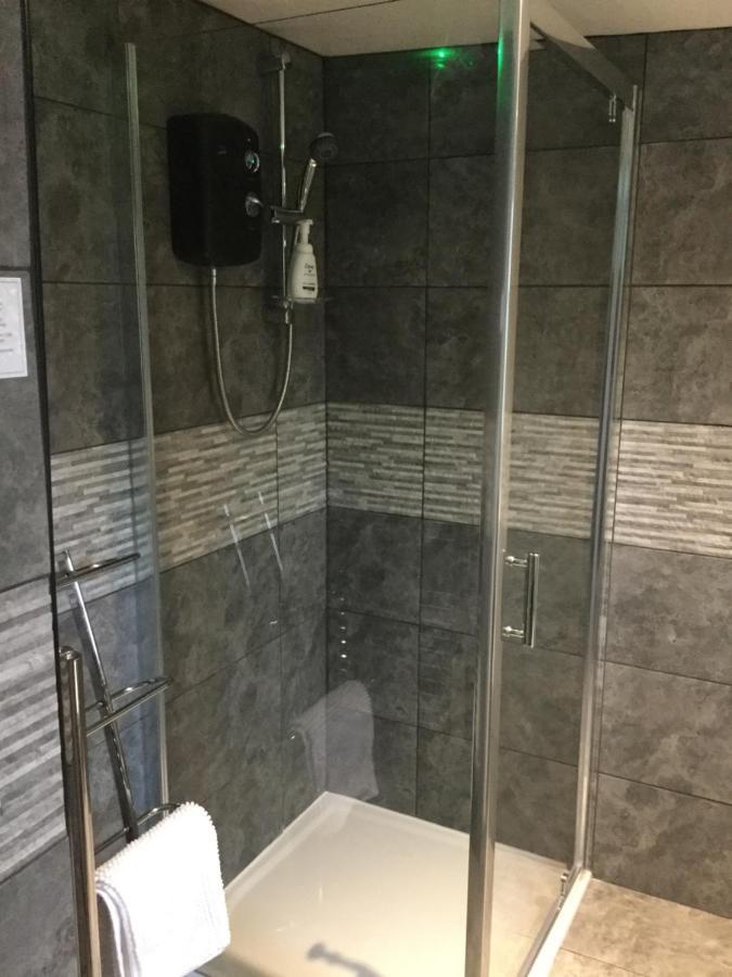 The Sun B&B Rooms Winforton Экстерьер фото